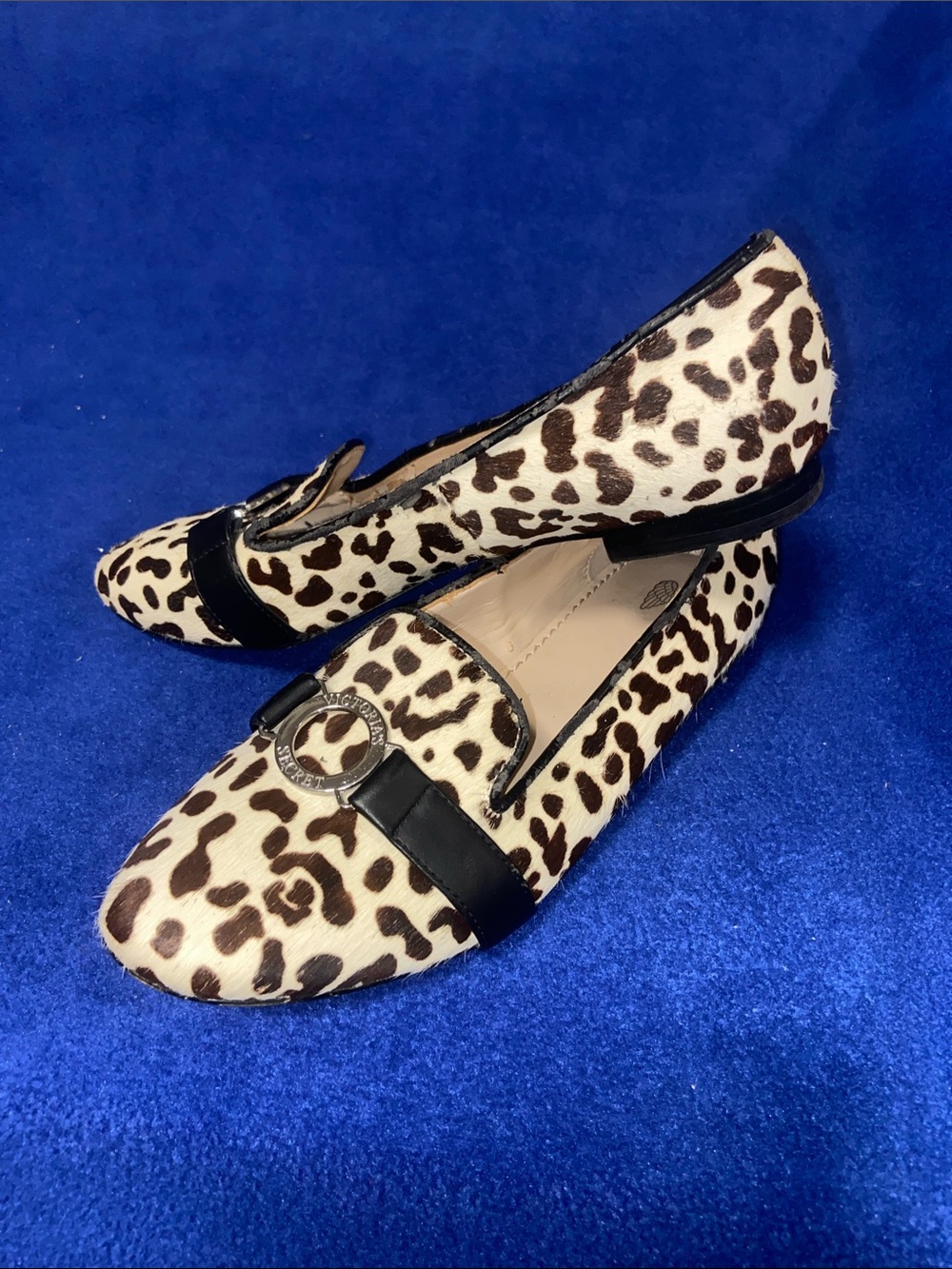 Victoria's Secret Leopard Print Loafers - Cream & Black